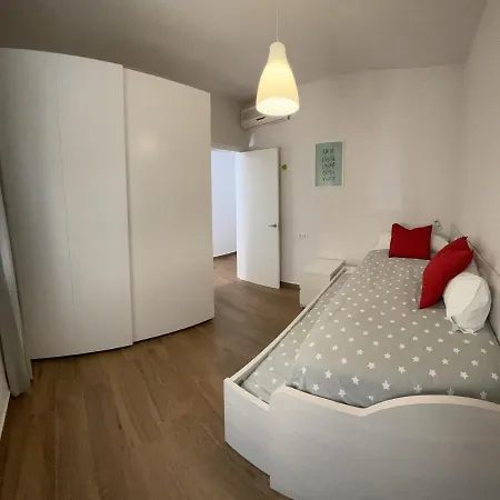 Διαμέρισμα Triana Τορρεμολίνος